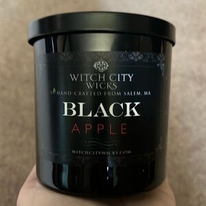 Witch City Wicks Single Wick Candle, Black Apple.